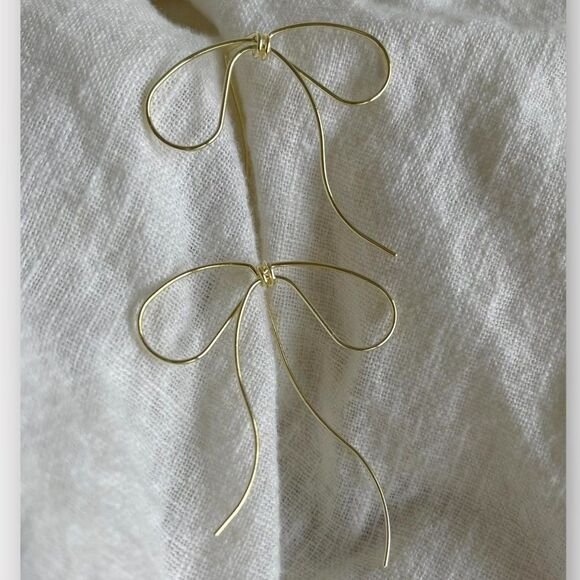 Elegant Minimalist Golden Bow Dangle Earrings Metal Drop Earrings Casual Gift - Picture 3 of 7